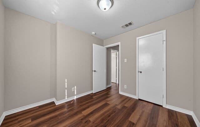 7802  Kingsbury Way Unit 4, San Antonio, TX 78240 — photo 16