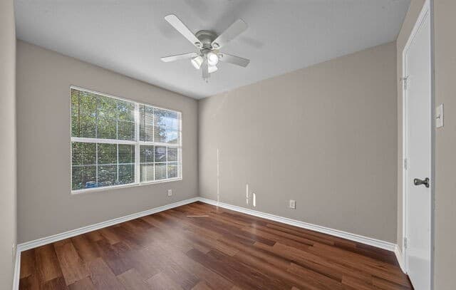 7802  Kingsbury Way Unit 4, San Antonio, TX 78240 — photo 17