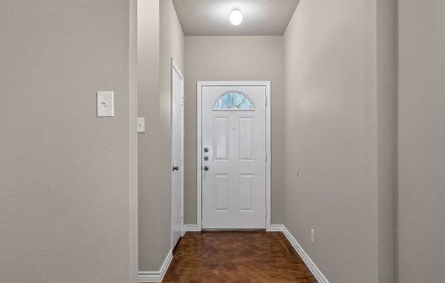 7802  Kingsbury Way Unit 4, San Antonio, TX 78240 — photo 4
