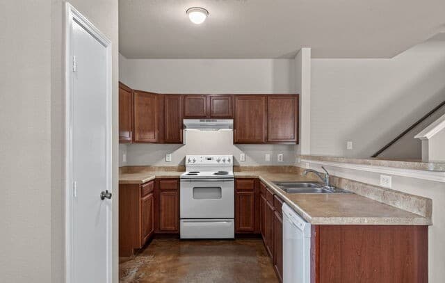 7802  Kingsbury Way Unit 4, San Antonio, TX 78240 — photo 9