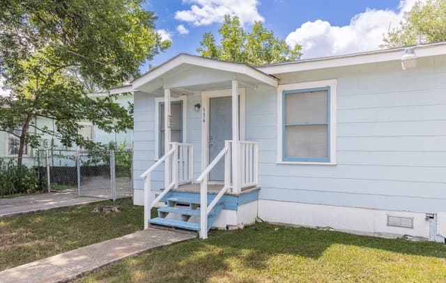 534  Walton Ave, San Antonio, TX 78225 — photo 2