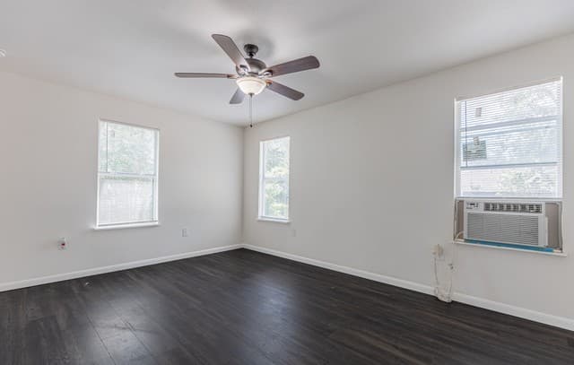 534  Walton Ave, San Antonio, TX 78225 — photo 21