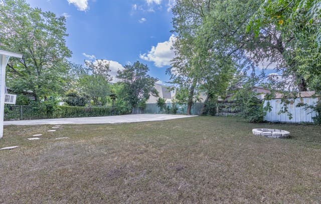 534  Walton Ave, San Antonio, TX 78225 — photo 24