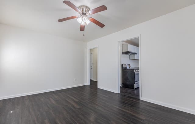 534  Walton Ave, San Antonio, TX 78225 — photo 8