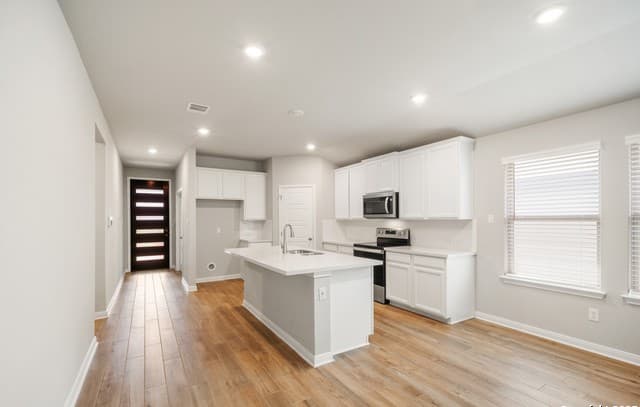 1220  Ella Xing, New Braunfels, TX 78130 — photo 11
