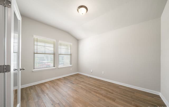 1220  Ella Xing, New Braunfels, TX 78130 — photo 17
