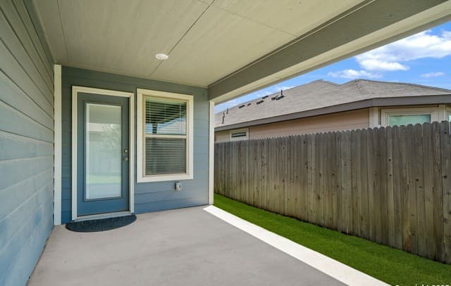 1220  Ella Xing, New Braunfels, TX 78130 — photo 25