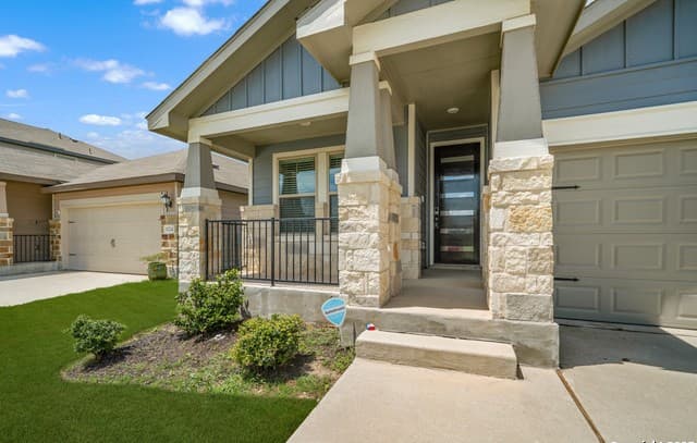 1220  Ella Xing, New Braunfels, TX 78130 — photo 4