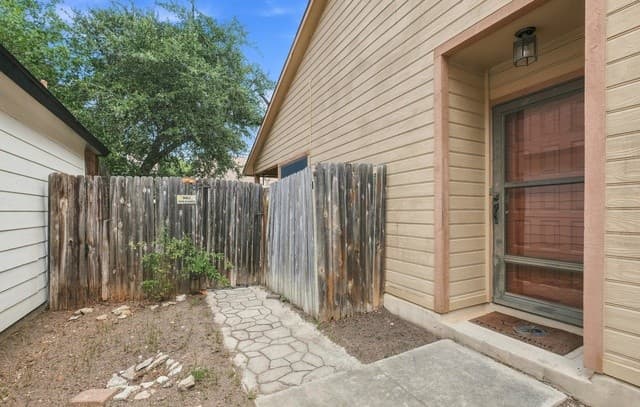 16610  Fallen Tree Dr, San Antonio, TX 78247 — photo 21