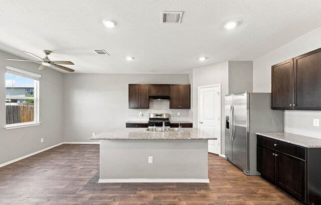 3319  Angus Xing, San Antonio, TX 78245 — photo 4