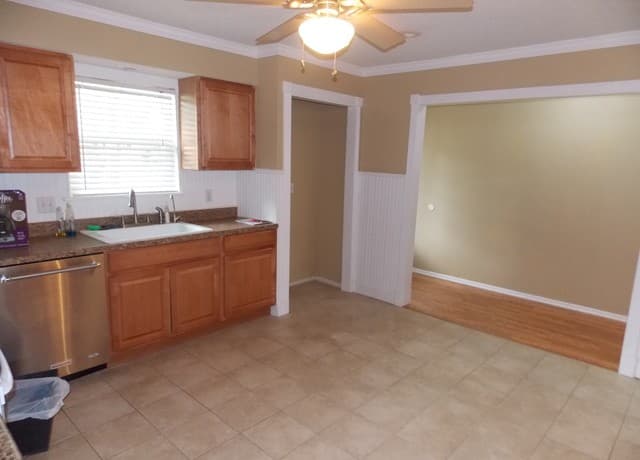 1309  Azalea Lane, New Braunfels, TX 78130 — photo 4