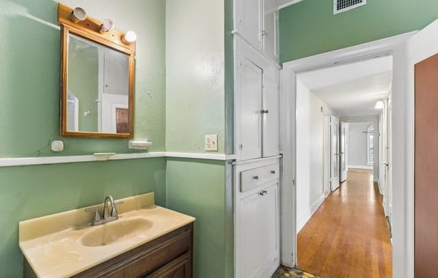 2018 W Gramercy Pl, San Antonio, TX 78201 — photo 25