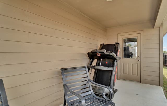 6437  Hoffman Plain, San Antonio, TX 78252 — photo 24