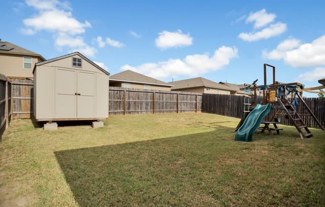 6437  Hoffman Plain, San Antonio, TX 78252 — photo 25