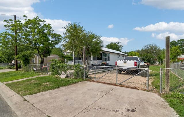 5209  Irola, Schertz, TX 78154