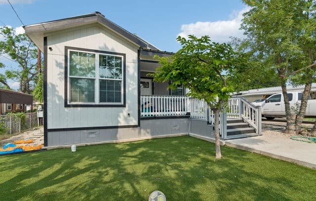5209  Irola, Schertz, TX 78154 — photo 5