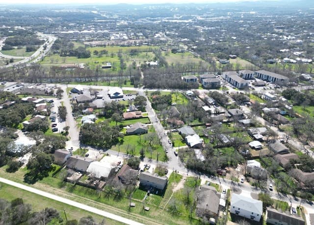 327  Ebner Street Unit A, Boerne, TX 78006 — photo 3