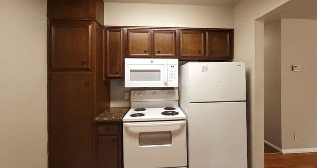 8702  Village Dr Unit 1201, San Antonio, TX 78217 — photo 10