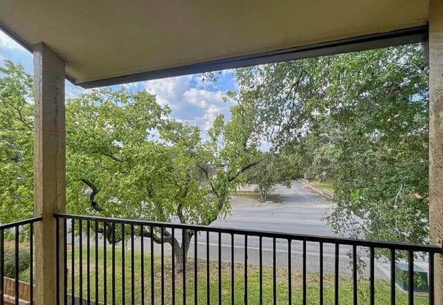 8702  Village Dr Unit 1201, San Antonio, TX 78217 — photo 19