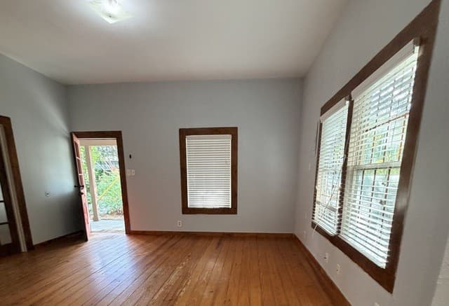 305  Barrera St, San Antonio, TX 78210 — photo 4
