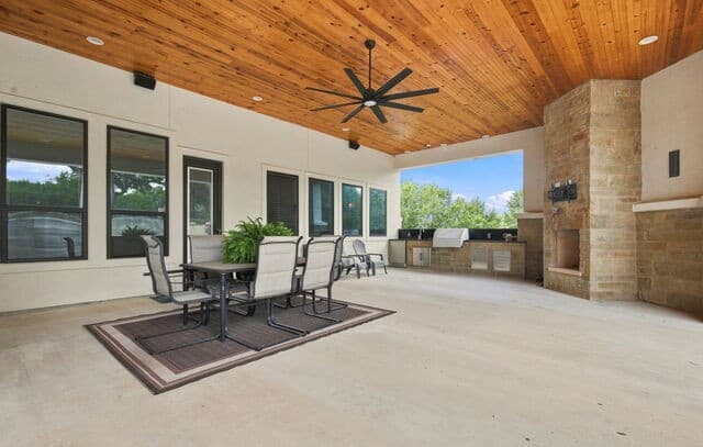 1125  Cordova Bnd, Canyon Lake, TX 78133 — photo 19