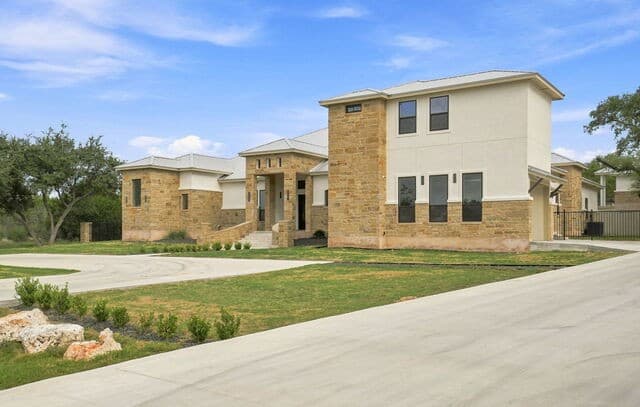 1125  Cordova Bnd, Canyon Lake, TX 78133 — photo 6