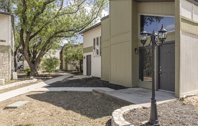 100  Lorenz Rd Unit 101, San Antonio, TX 78209 — photo 21