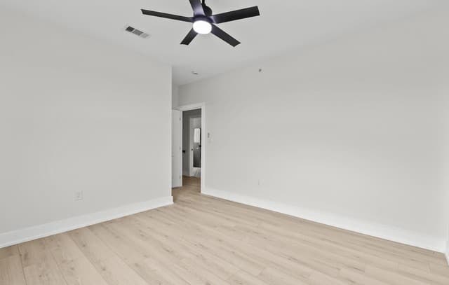 222  E Courtland Pl Unit 1, San Antonio, TX 78212 — photo 12