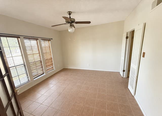 17319  Antlers Cv, Helotes, TX 78023 — photo 2