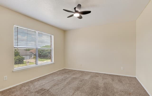 5012  Viking Coral, San Antonio, TX 78244 — photo 22