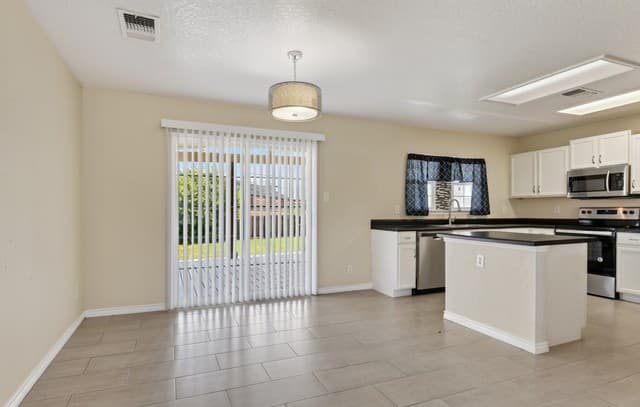 5012  Viking Coral, San Antonio, TX 78244 — photo 9