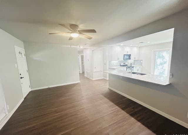 2914  Greenacres, San Antonio, TX 78230 — photo 7