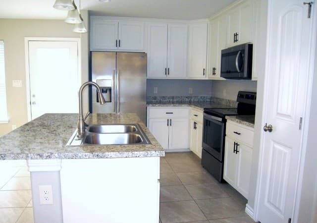 1229  Bob White Dr, Spring Branch, TX 78070 — photo 8