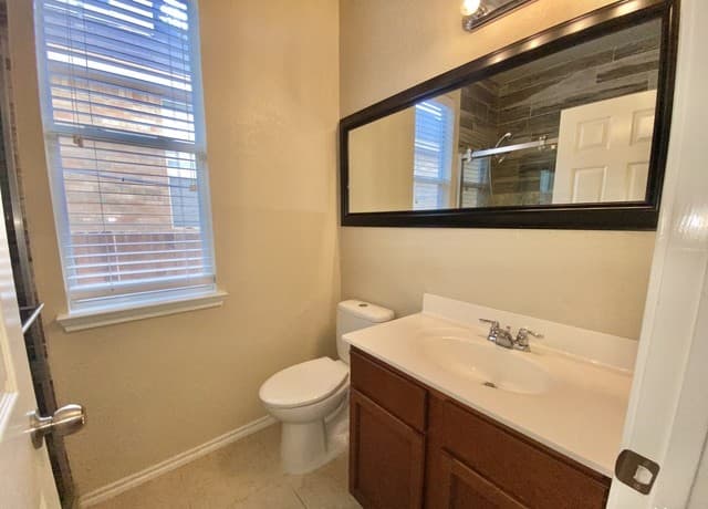 11606  Dense Star, San Antonio, TX 78245 — photo 16