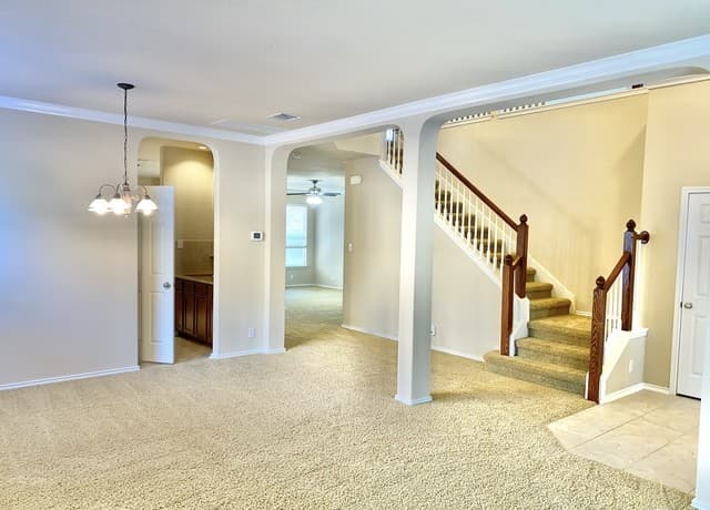 11606  Dense Star, San Antonio, TX 78245 — photo 5