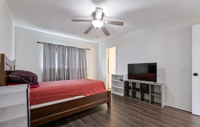 8939  Old Sky Harbor, San Antonio, TX 78242 — photo 18