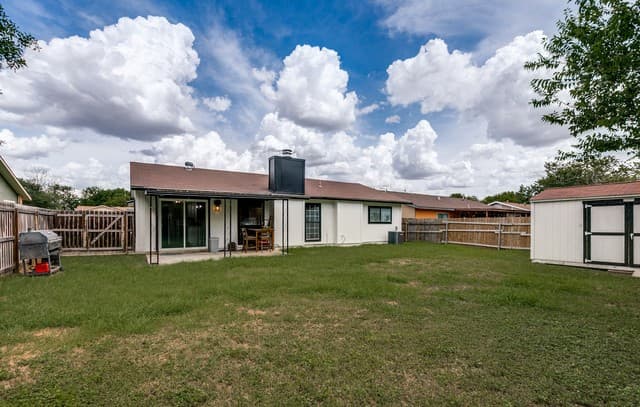 8939  Old Sky Harbor, San Antonio, TX 78242 — photo 21