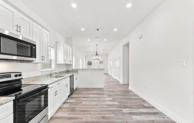 6018  Waycross Ln, San Antonio, TX 78220 — photo 8