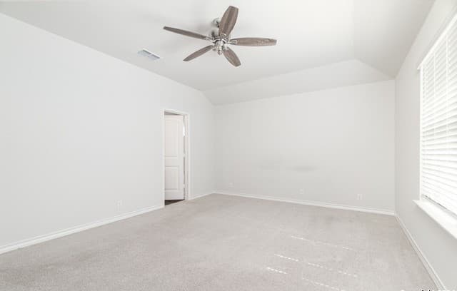 2611  Barbwire Way, San Antonio, TX 78244 — photo 12