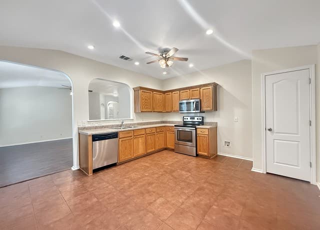 15911  Manes Grove, San Antonio, TX 78247 — photo 15