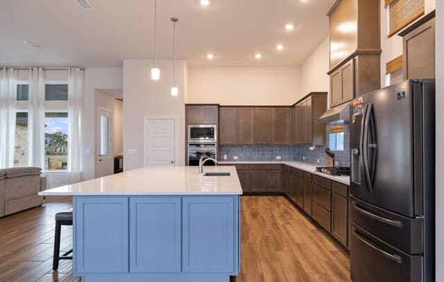130  Piper St, Castroville, TX 78009 — photo 18