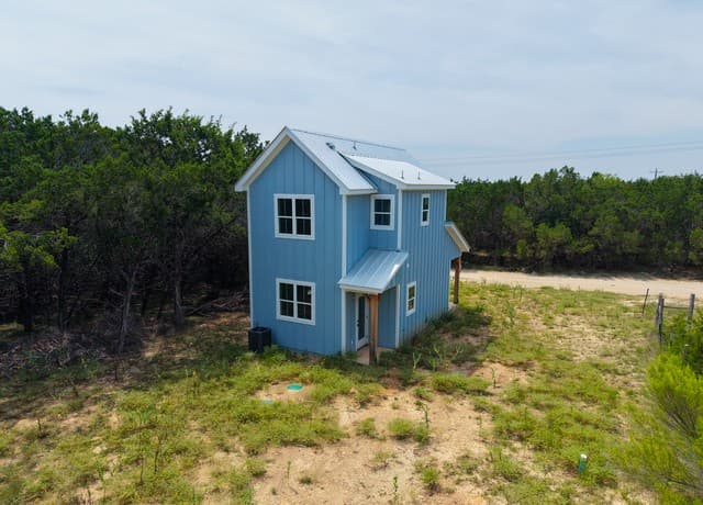 272  Broken Bow, Bandera, TX 78003 — photo 17