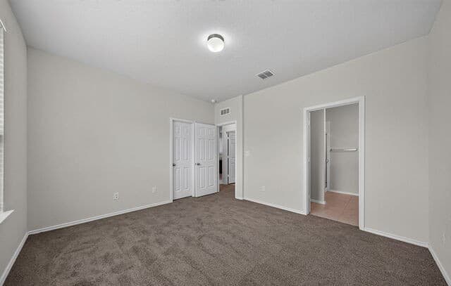 10334  Gibbons Crk, San Antonio, TX 78252 — photo 16