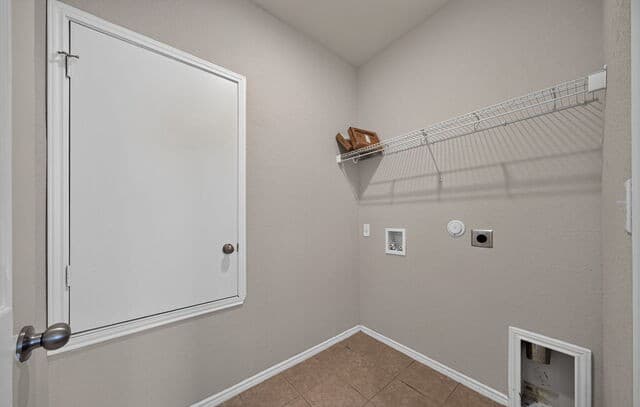 10334  Gibbons Crk, San Antonio, TX 78252 — photo 24