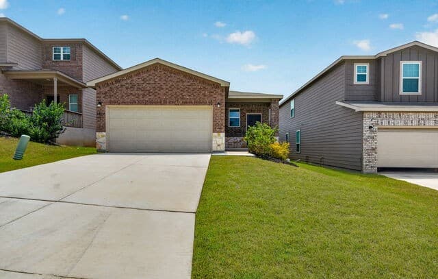 10334  Gibbons Crk, San Antonio, TX 78252 — photo 3