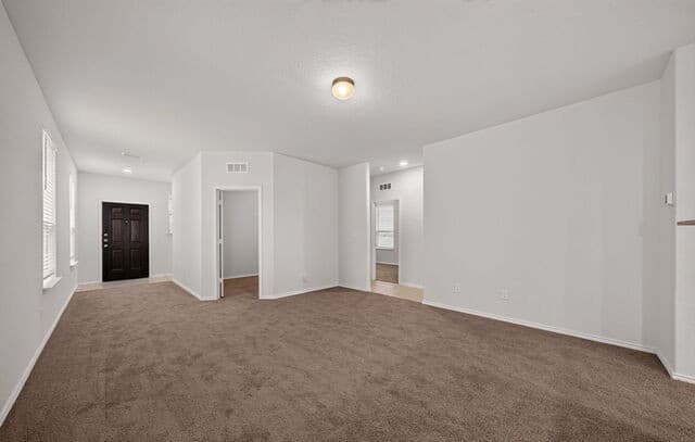 10334  Gibbons Crk, San Antonio, TX 78252 — photo 7