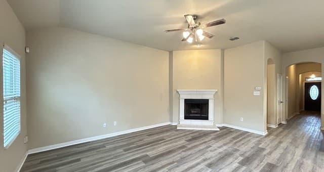 11226  Camp Creek Trl, San Antonio, TX 78245 — photo 6