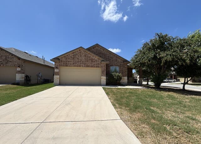 13438  Frio Parke