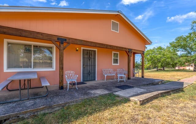 20260  Campbellton, San Antonio, TX 78264 — photo 8