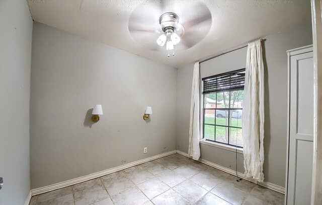 2210  Knights Wood, San Antonio, TX 78231 — photo 17